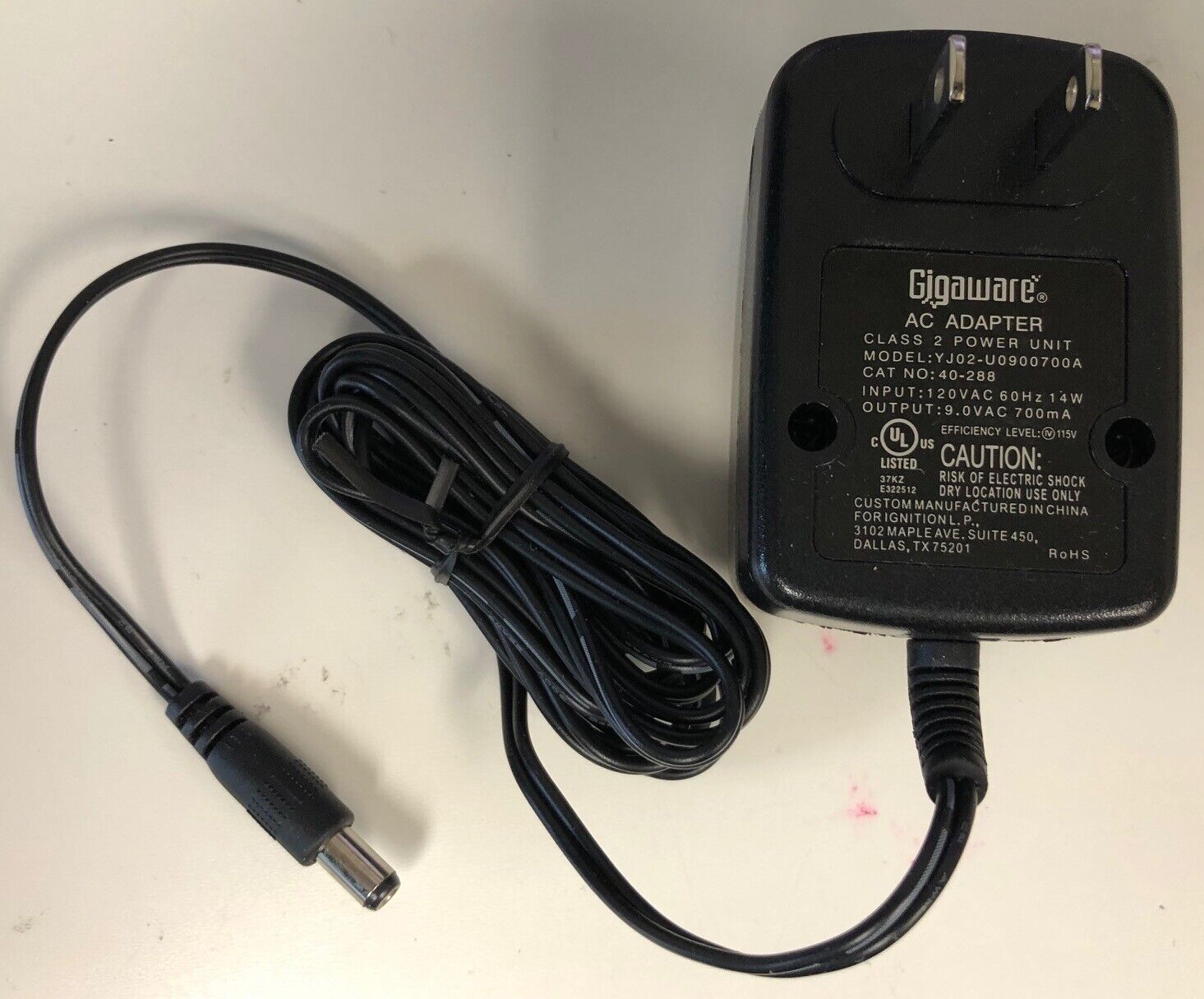 *Brand NEW*Gigaware Model YJ02-U0900700A Cat NO 40-288 Output 9V AC 700mA AC Adapter