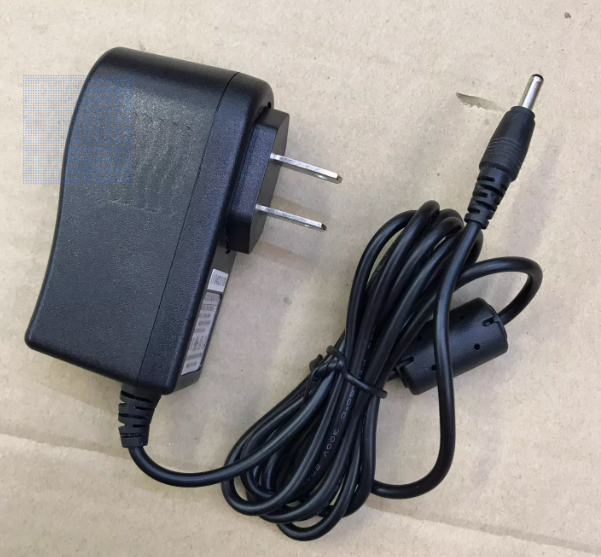 *Brand NEW* 3.5*1.35mm HUB GM18-050300 5V3A/2.5A/2A AC/DC Adapter Power Supply