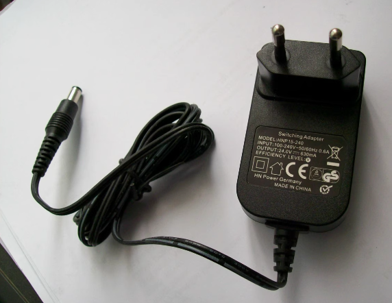 *Brand NEW*GLOBTEK 24.0V 630mA AC ADAPTER HNP15-240 Power Supply