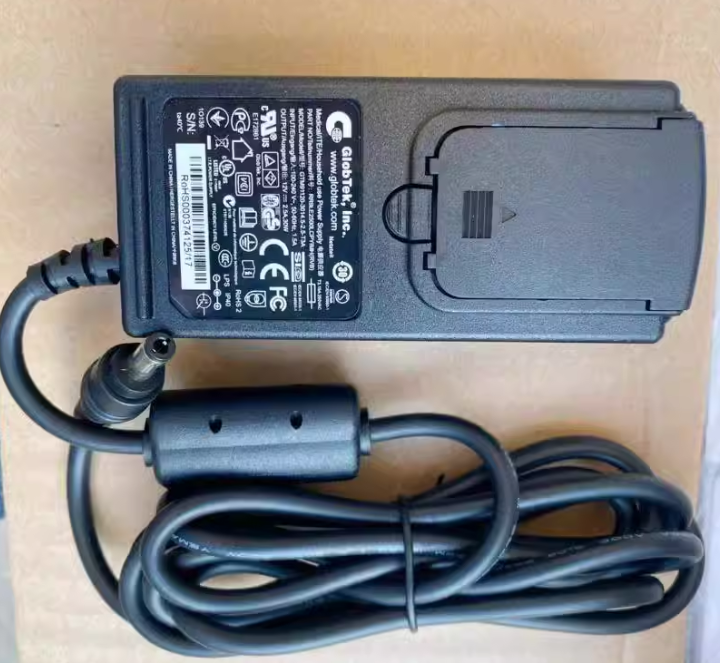 *Brand NEW*GlobTek RR9LE2500LCPYIMH（RVB）12V 2.5A AC ADAPTER Power Supply