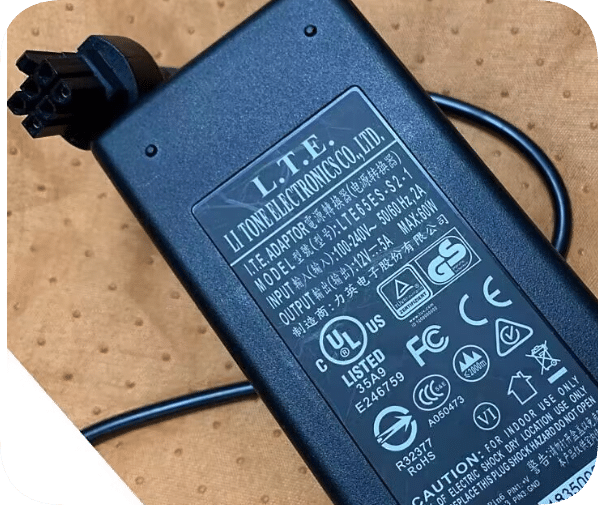 *Brand NEW*L.T.E. XILINX development board power adapter LTE60E-S2-1 charger cable 12V5A 6-hole