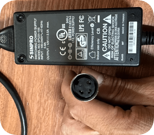*Brand NEW*SINPRO SPU31-105 Power Adapter 12V2.5A Aviation Head 3-Pin Charger Infrared VNIR Cable